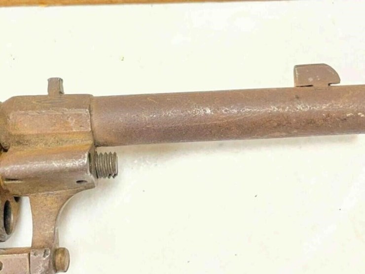 vintage-revolver-image-17