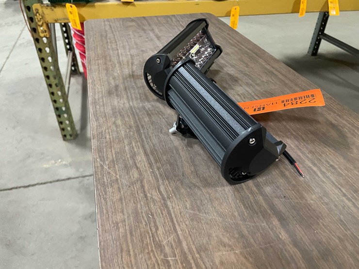 #2284-•-(2)-led-6-1/2"-long-work-lights,-12/24vdc-(pr10)-image-4