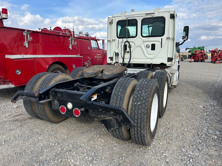#37236-•-2016-freightliner-cascadia-t/a-daycab-truck-tractor-3akjgedv4gdhc4172-inv#-37236-image-5