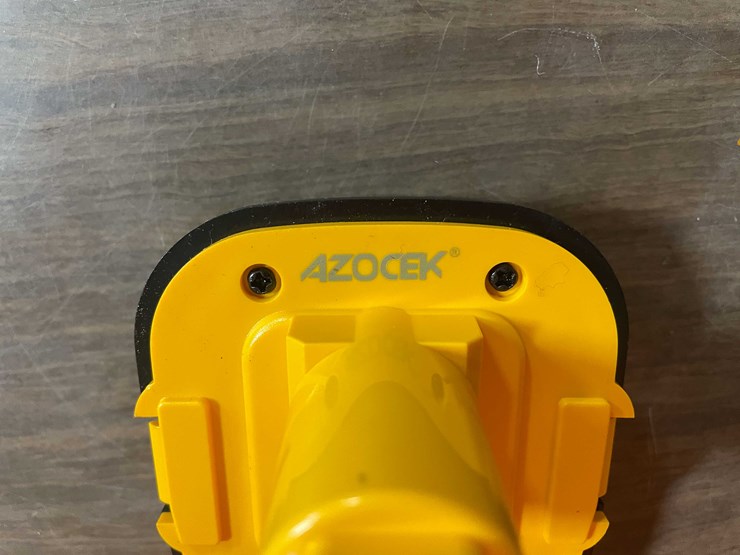 #2294-•-dewalt-18-volt-to-20-volt-battery-adapter-(pr11)-image-8