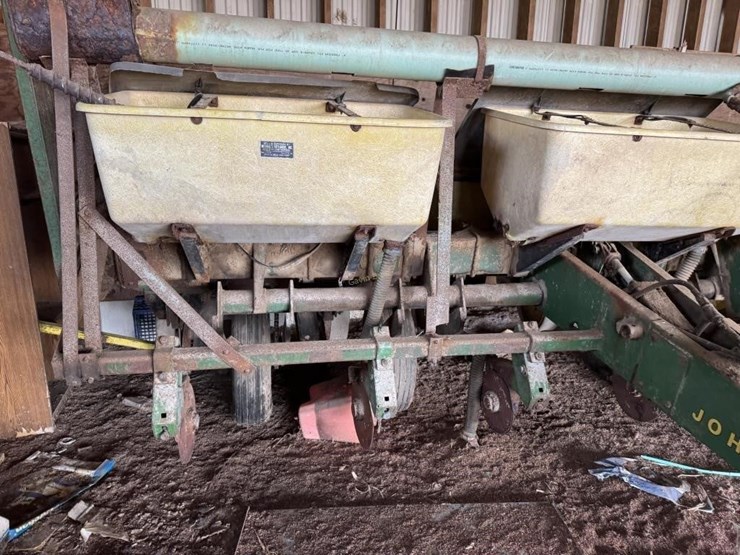 john-deere-7000-image-4