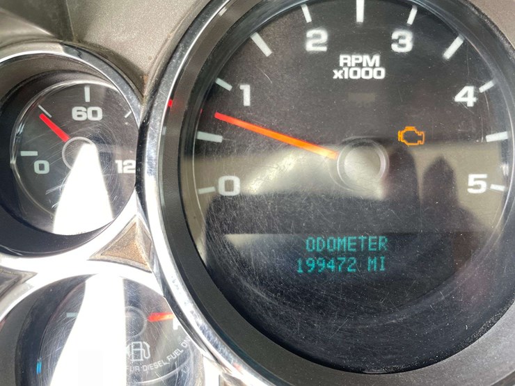 2010-chevrolet-silverado-3500-image-51