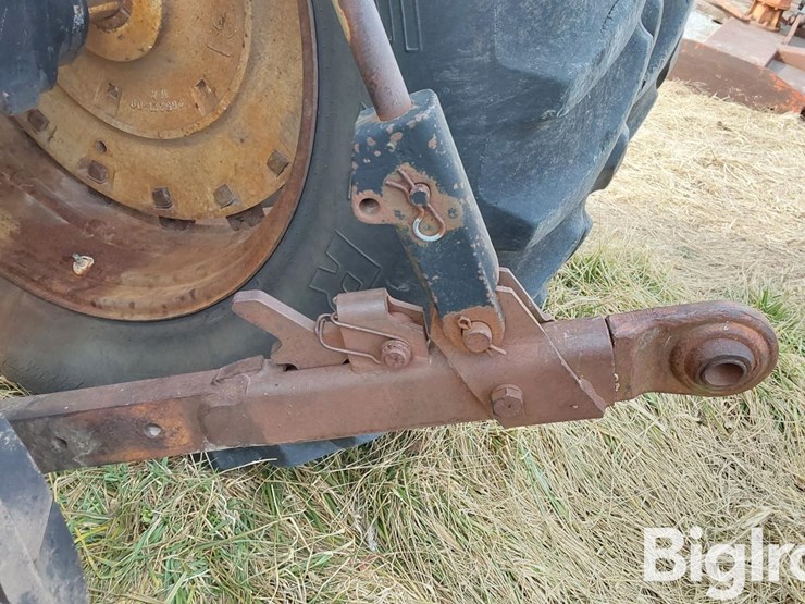 1979-allis-chalmers-7045-image-20