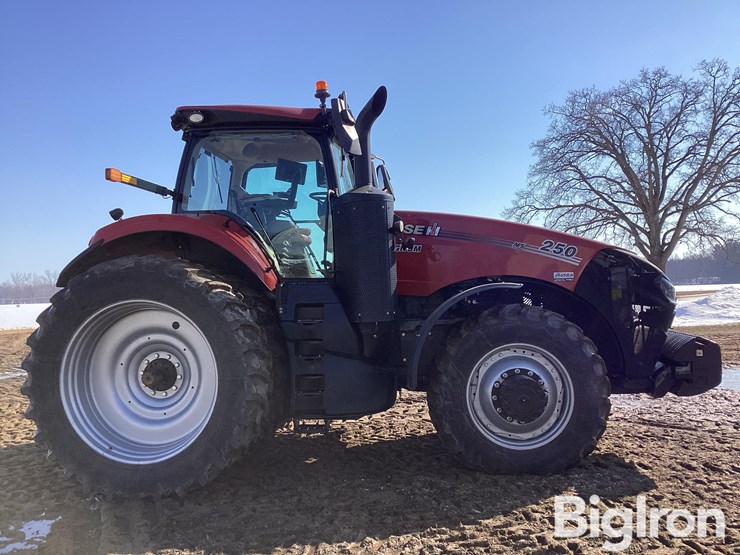 2022-case-ih-magnum-250-image-4