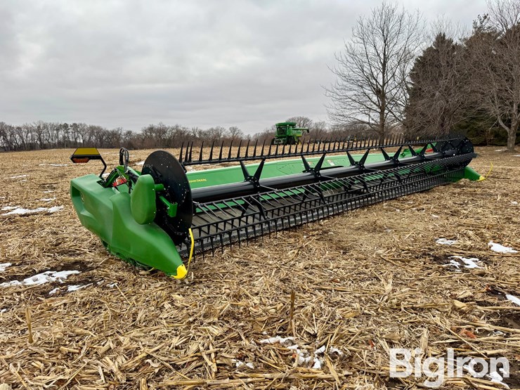 2022-john-deere-rd35f-image-3