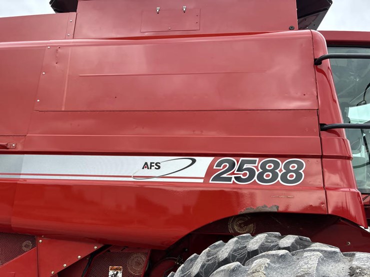 2008-case-ih-2588-image-16