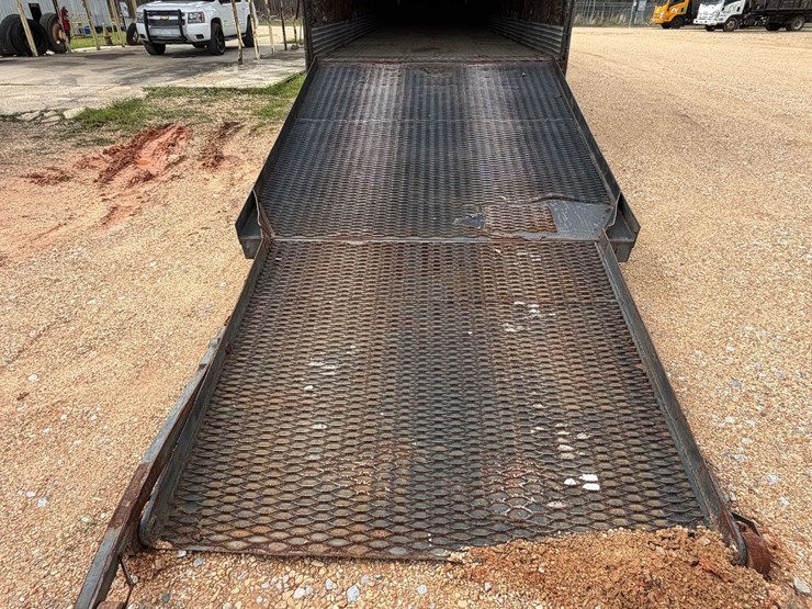 2004-great-dane-53-image-26