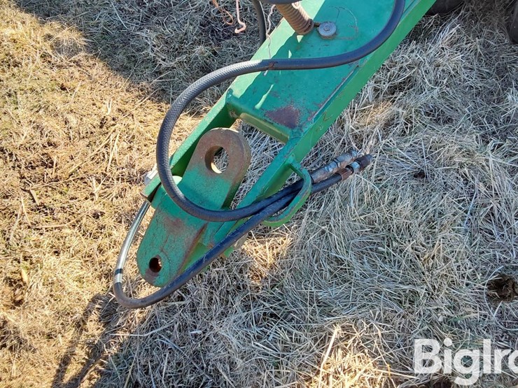 john-deere-750-image-9