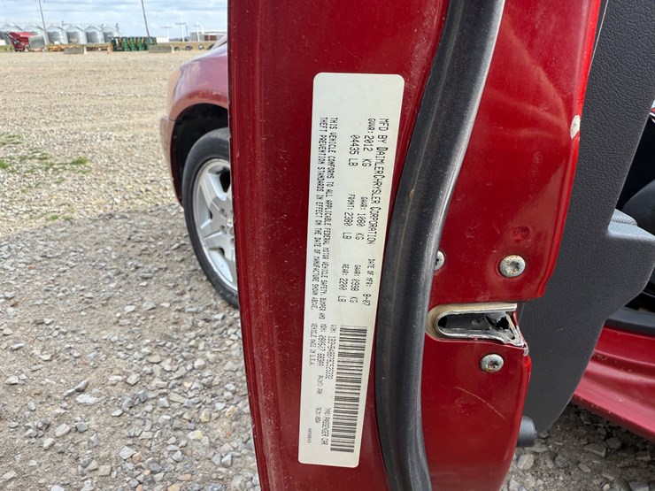 2008-dodge-caliber-image-23