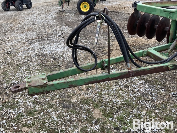 john-deere-215-image-10