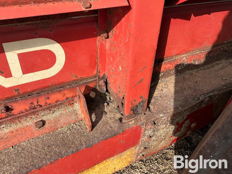 new-holland-791-image-15