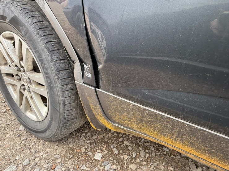 2012-buick-enclave-image-11