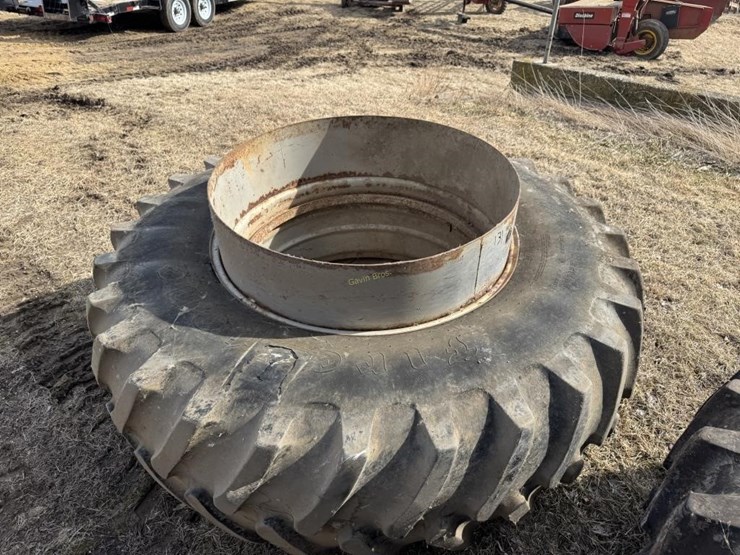 firestone-20.8-r38-clamp-on-duals-image-4