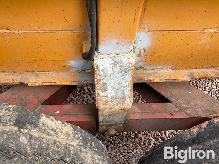 knight-1040-image-20