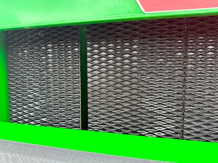 john-deere-450e-image-23