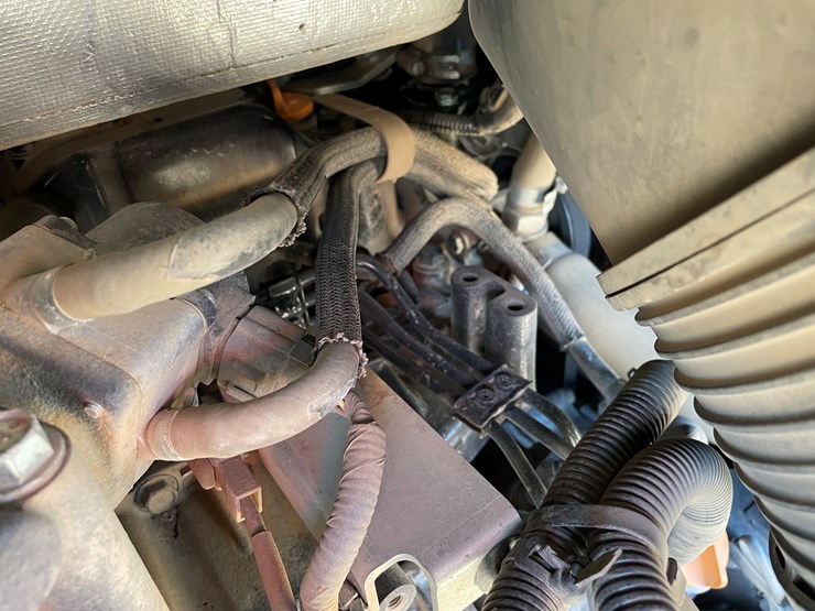 hitachi-zx30u-image-33