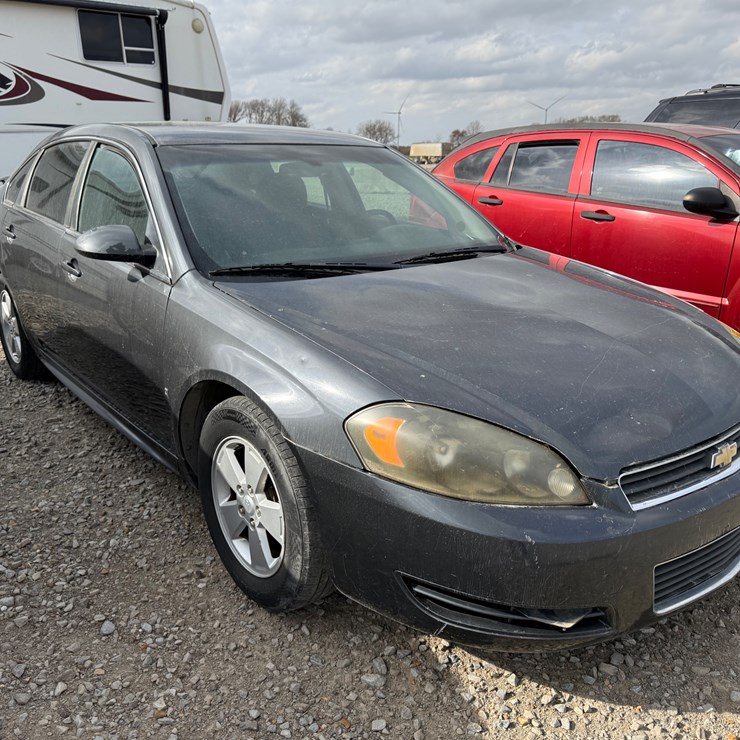 #33496 • 2010 Chevrolet Impala Sedan 2G1WA5EKXA1116108 Inv# 33496