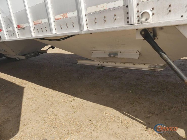 2002-cornhusker-hopper-bottom-image-2