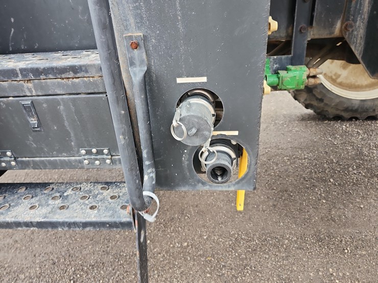 2004-apache-500-image-7