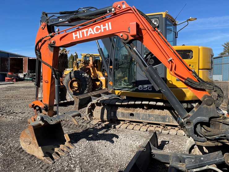hitachi-zx30u-image-8