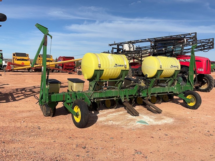 john-deere-7200-image-3