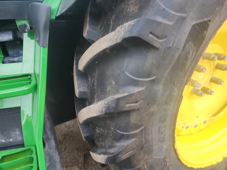 2023-john-deere-6r-145-image-6