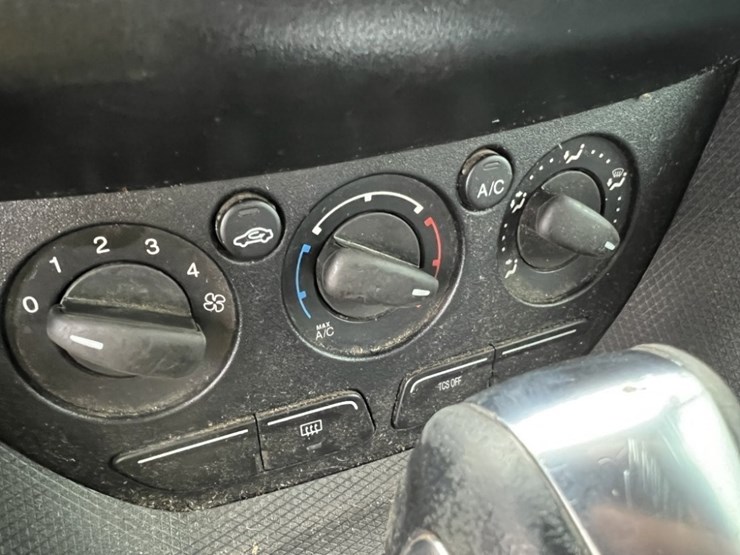 2018-ford-transit-image-29