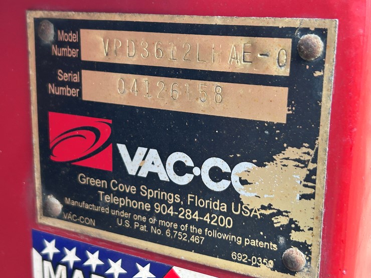 #1690-•-2013-international-7500-6x4-hydro-excavation-truck-image-82