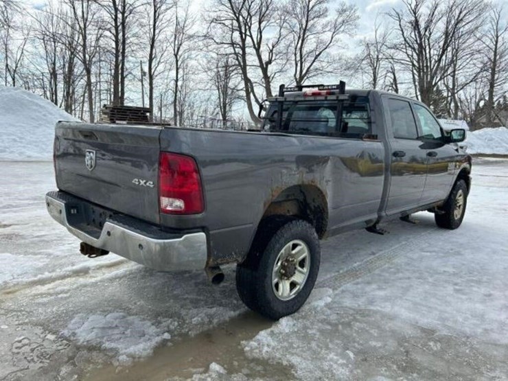 2014-ram-2500-hd-image-4