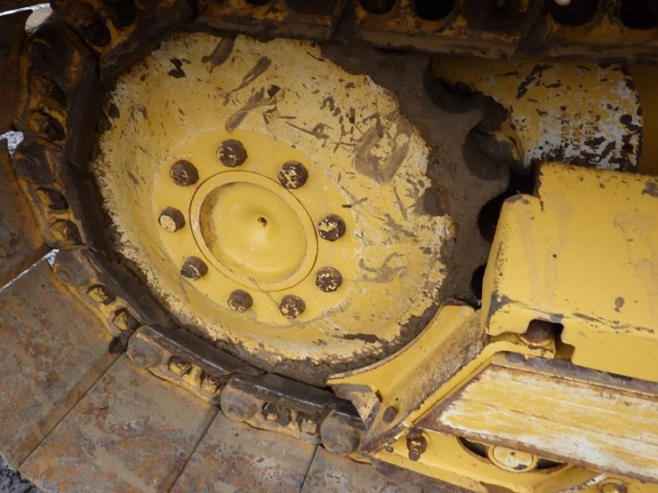 2019-deere-450k-lgp-image-40