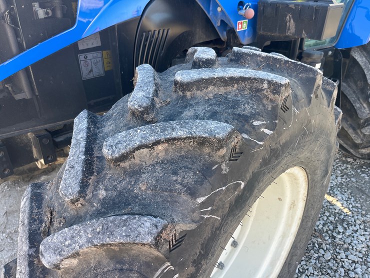 2023-new-holland-powerstar-110-image-21