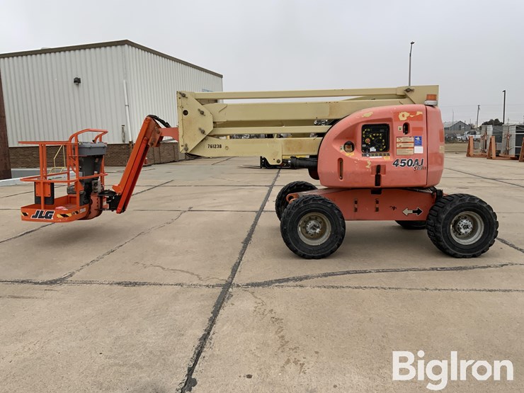 2005-jlg-450aj-image-8