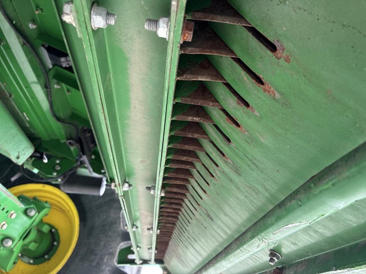 2013-john-deere-s680-image-65