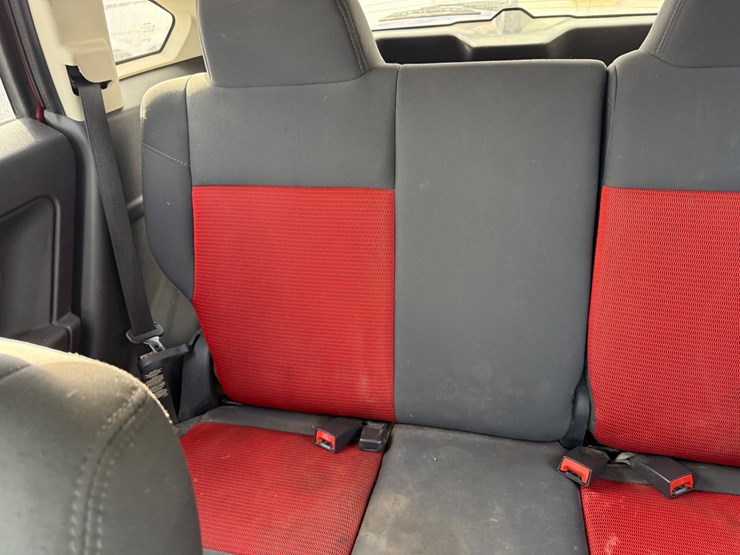 2008-dodge-caliber-image-31