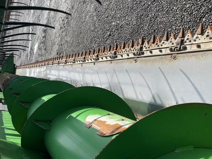 2009-john-deere-630f-image-15