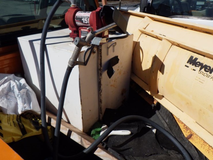 1999-gmc-k2500-image-13