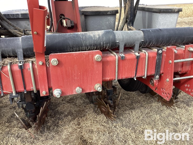 case-ih-1200-image-15