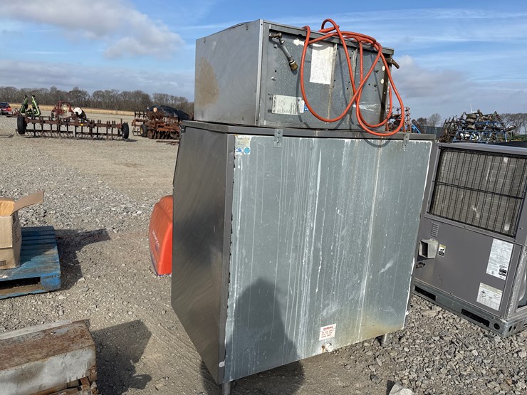 #4258-•-inop-ice-maker-inv#-37502-image-4