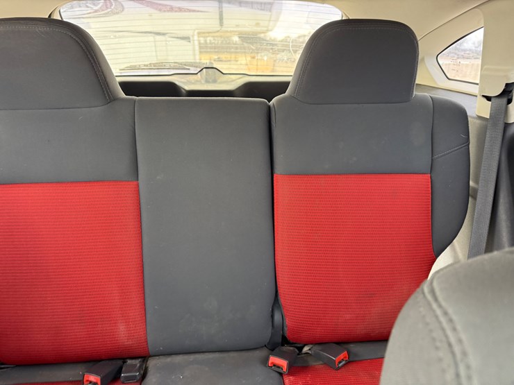 2008-dodge-caliber-image-30