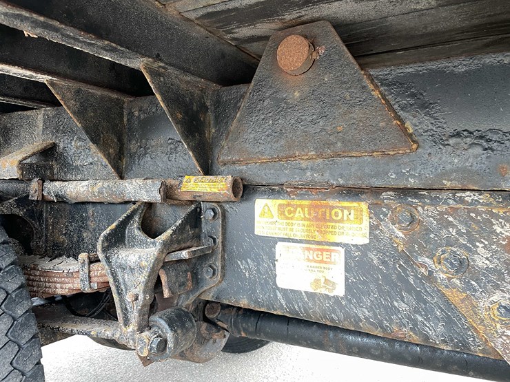 2006-ford-f650-xl-image-87