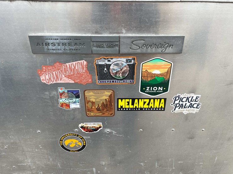 #1435-•-1978-airstream-land-yacht-31'---fully-remodeled,-road-ready-(has-wi-title)-(of)-image-155