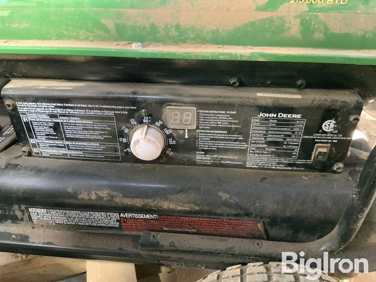 john-deere-ac215-heater-image-12