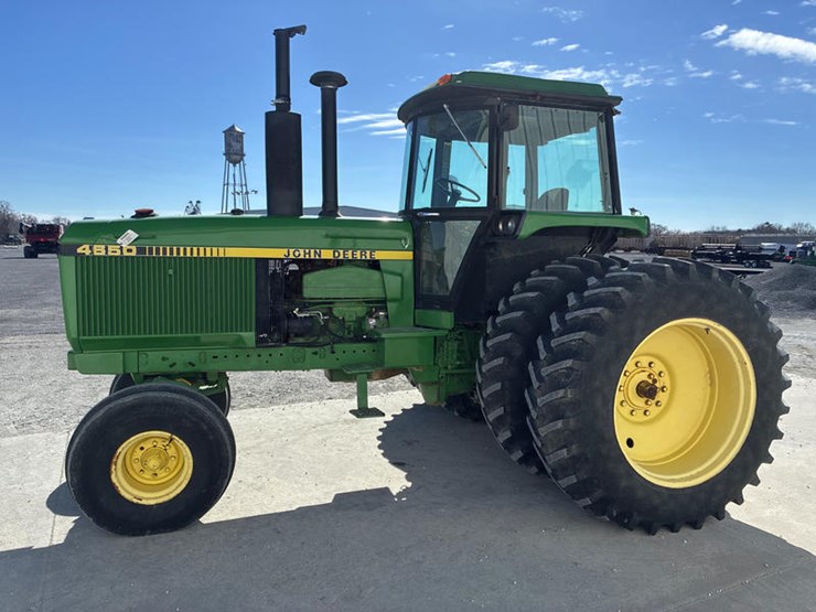1984-john-deere-4650-image-11