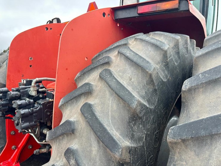 case-ih-steiger-335-image-10