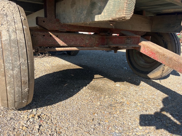 #5079-•-wagon-with-eagle-side-boards-image-6