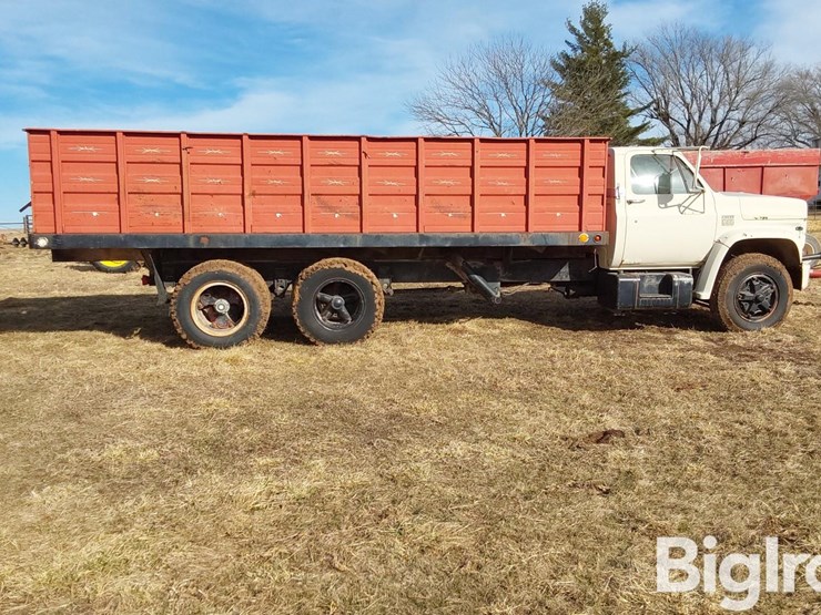 1974-chevrolet-c65-image-4