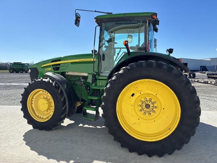 2010-john-deere-7730-image-8