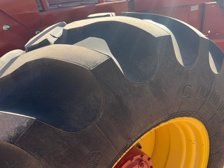 2007-new-holland-hw365-image-13