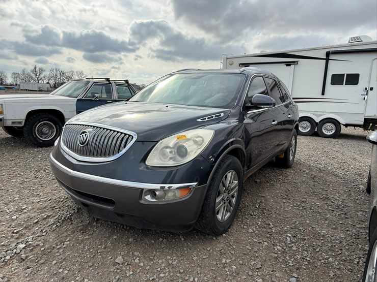 2012-buick-enclave-image-1