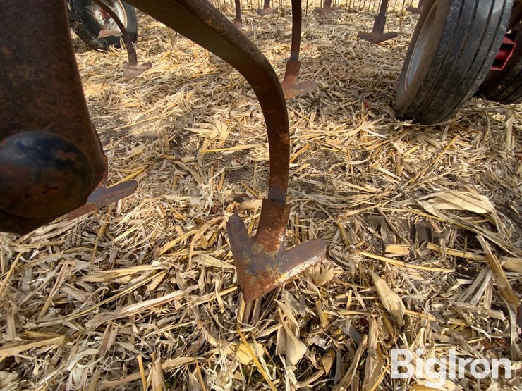 case-ih-5800-image-15